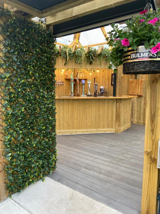 The Copper Still Bar Restaurant & Boutique Rooms Dromod Екстер'єр фото