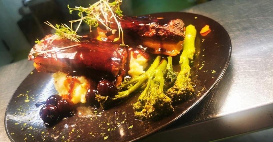 The Copper Still Bar Restaurant & Boutique Rooms Dromod Екстер'єр фото